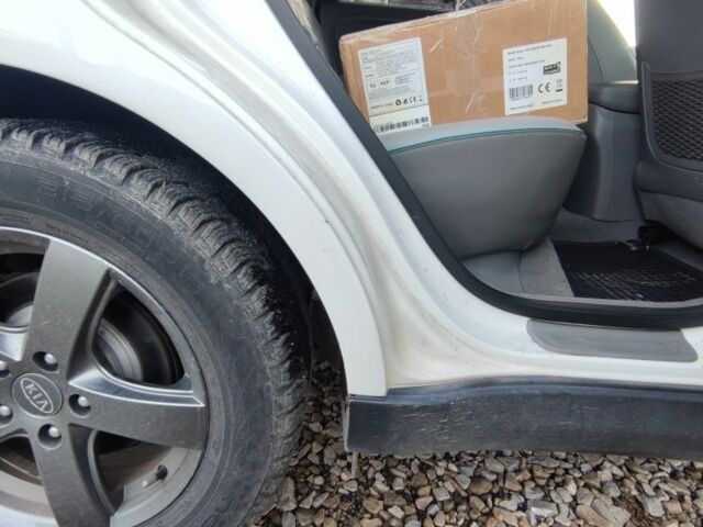 Черный Киа Soul, объемом двигателя 0 л и пробегом 122 тыс. км за 5600 $, фото 9 на Automoto.ua