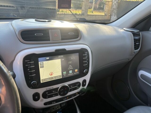 Черный Киа Soul, объемом двигателя 0 л и пробегом 134 тыс. км за 5600 $, фото 23 на Automoto.ua