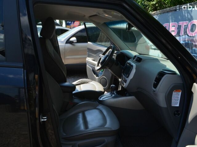 Черный Киа Soul, объемом двигателя 0 л и пробегом 154 тыс. км за 8200 $, фото 13 на Automoto.ua