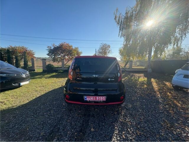 Черный Киа Soul, объемом двигателя 0 л и пробегом 134 тыс. км за 5600 $, фото 13 на Automoto.ua