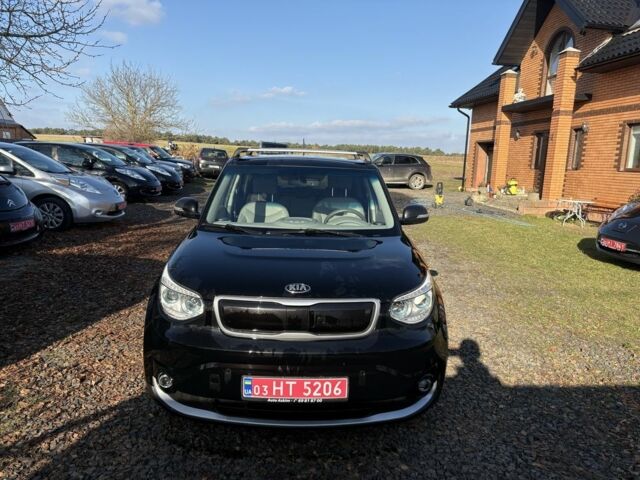 Чорний Кіа Soul, об'ємом двигуна 0 л та пробігом 96 тис. км за 5900 $, фото 2 на Automoto.ua