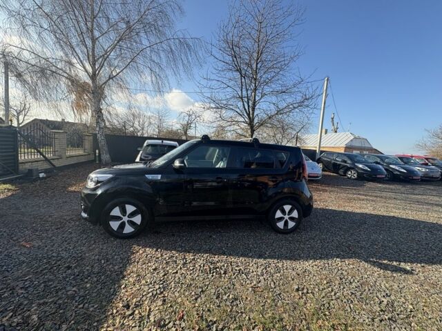 Чорний Кіа Soul, об'ємом двигуна 0 л та пробігом 96 тис. км за 5900 $, фото 11 на Automoto.ua