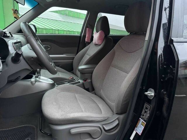 Черный Киа Soul, объемом двигателя 0 л и пробегом 100 тыс. км за 8790 $, фото 8 на Automoto.ua