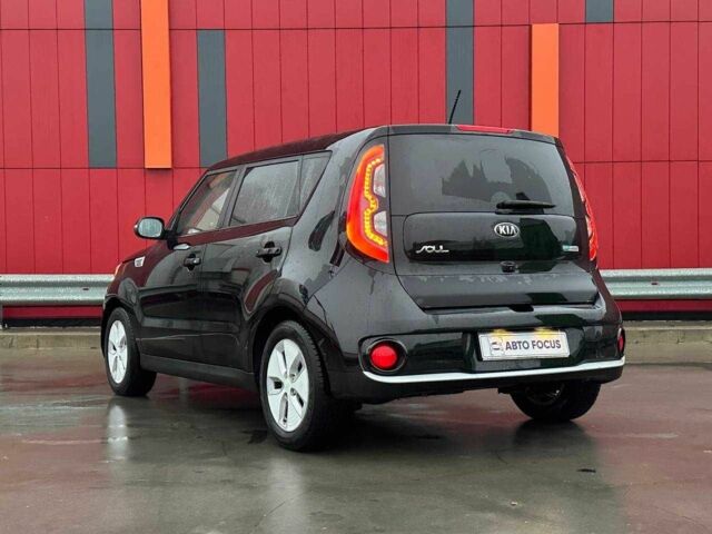 Черный Киа Soul, объемом двигателя 0 л и пробегом 100 тыс. км за 8790 $, фото 4 на Automoto.ua