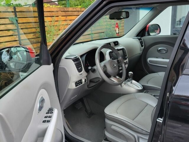 Черный Киа Soul, объемом двигателя 0 л и пробегом 79 тыс. км за 7200 $, фото 4 на Automoto.ua