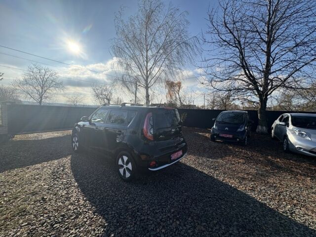 Чорний Кіа Soul, об'ємом двигуна 0 л та пробігом 96 тис. км за 5900 $, фото 12 на Automoto.ua