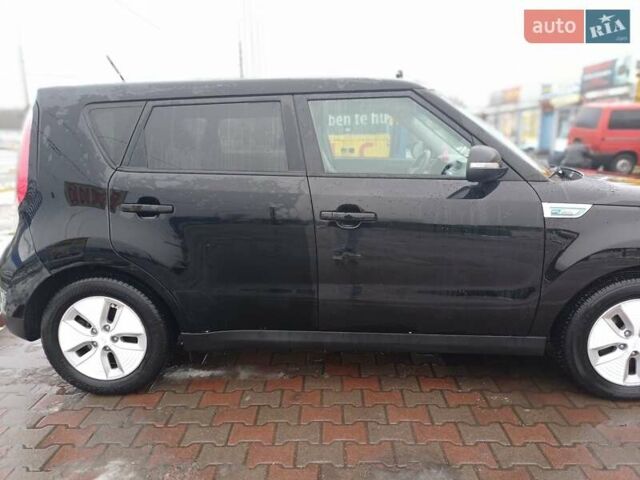 Чорний Кіа Soul, об'ємом двигуна 0 л та пробігом 65 тис. км за 9500 $, фото 7 на Automoto.ua