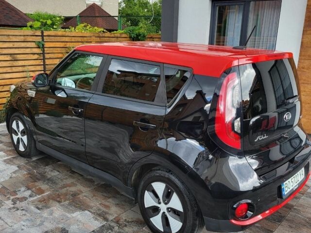 Черный Киа Soul, объемом двигателя 0 л и пробегом 79 тыс. км за 7200 $, фото 3 на Automoto.ua