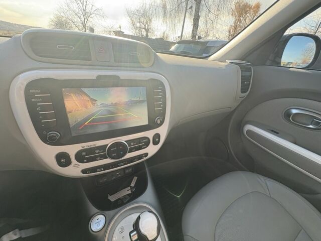 Чорний Кіа Soul, об'ємом двигуна 0 л та пробігом 96 тис. км за 5900 $, фото 19 на Automoto.ua