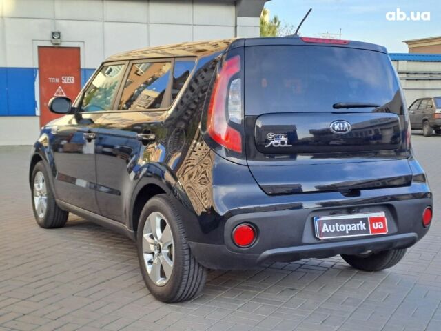 Черный Киа Soul, объемом двигателя 1.6 л и пробегом 112 тыс. км за 15990 $, фото 12 на Automoto.ua