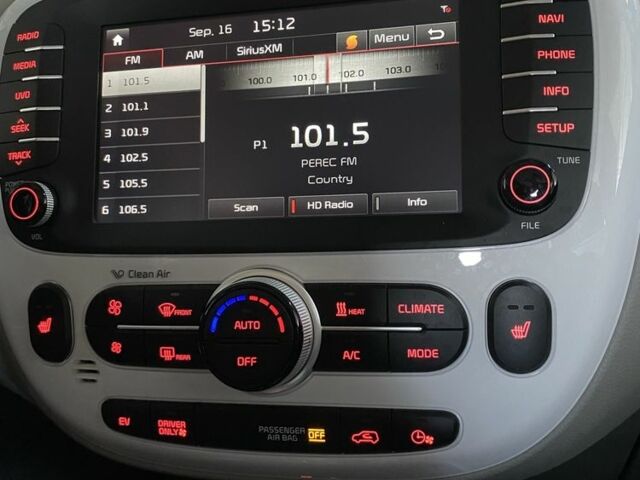 Черный Киа Soul, объемом двигателя 0 л и пробегом 62 тыс. км за 8406 $, фото 2 на Automoto.ua