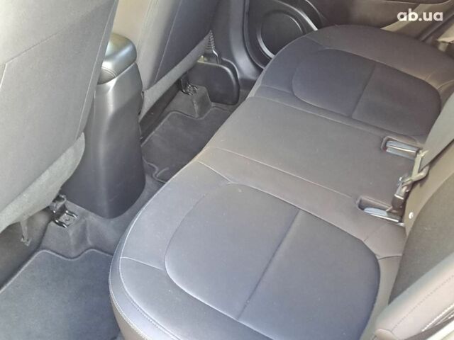 Черный Киа Soul, объемом двигателя 1.6 л и пробегом 112 тыс. км за 15990 $, фото 11 на Automoto.ua