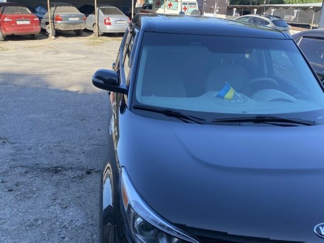 Черный Киа Soul, объемом двигателя 0 л и пробегом 62 тыс. км за 8406 $, фото 4 на Automoto.ua