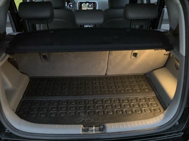 Чорний Кіа Soul, об'ємом двигуна 0 л та пробігом 44 тис. км за 8200 $, фото 9 на Automoto.ua