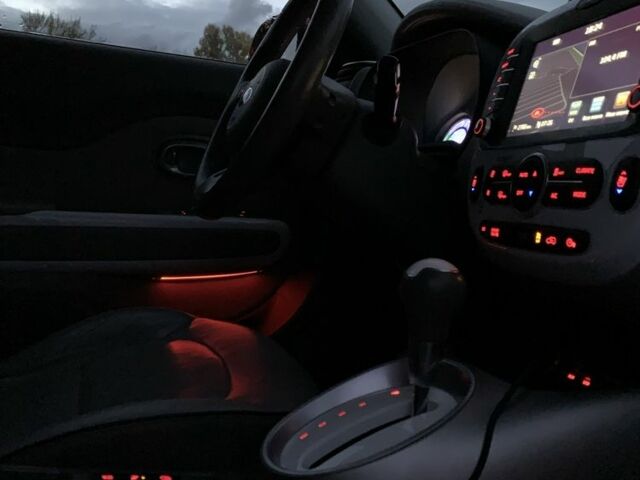 Чорний Кіа Soul, об'ємом двигуна 0 л та пробігом 44 тис. км за 8200 $, фото 15 на Automoto.ua