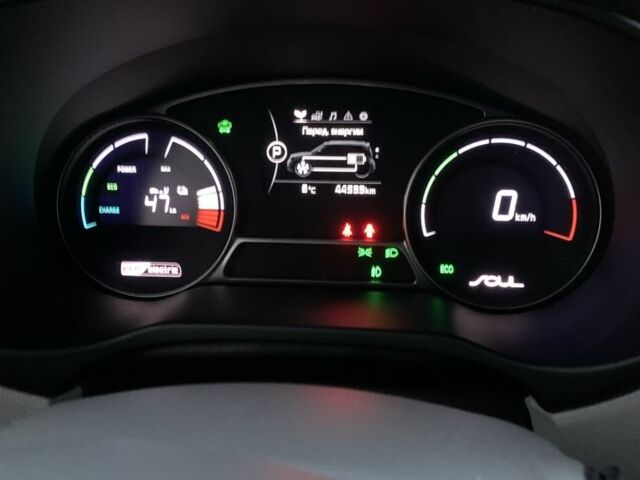 Чорний Кіа Soul, об'ємом двигуна 0 л та пробігом 44 тис. км за 8200 $, фото 7 на Automoto.ua