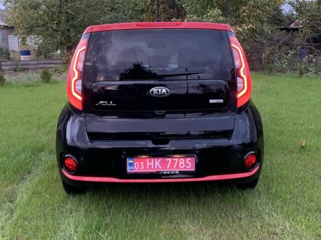 Чорний Кіа Soul, об'ємом двигуна 0 л та пробігом 44 тис. км за 8200 $, фото 3 на Automoto.ua