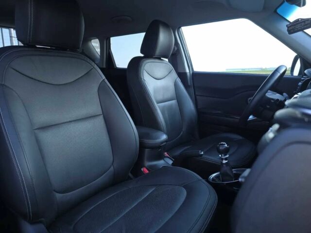 Чорний Кіа Soul, об'ємом двигуна 1.6 л та пробігом 41 тис. км за 4900 $, фото 9 на Automoto.ua