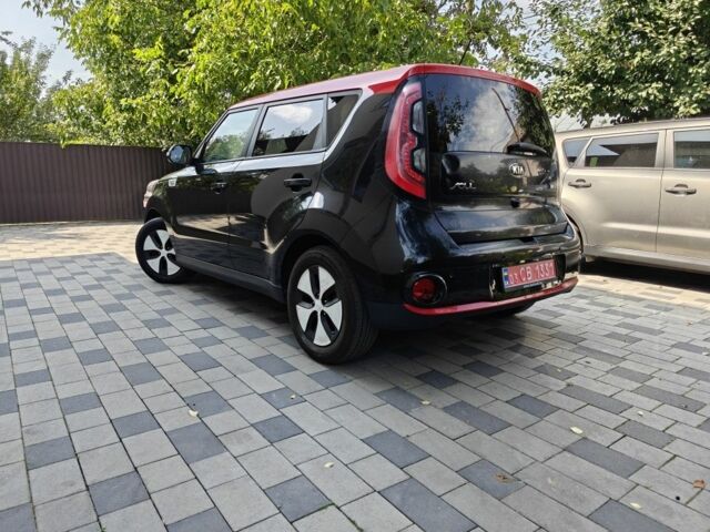 Черный Киа Soul, объемом двигателя 0 л и пробегом 162 тыс. км за 6499 $, фото 2 на Automoto.ua