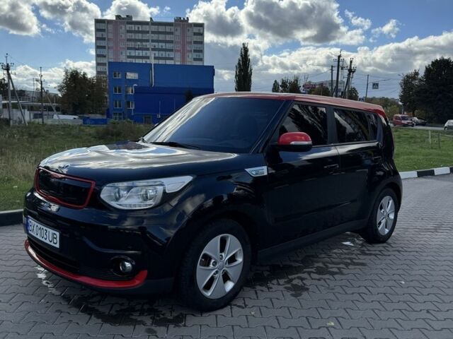 Чорний Кіа Soul, об'ємом двигуна 0 л та пробігом 111 тис. км за 7500 $, фото 6 на Automoto.ua