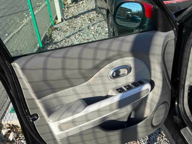 Чорний Кіа Soul, об'ємом двигуна 0 л та пробігом 121 тис. км за 7500 $, фото 11 на Automoto.ua