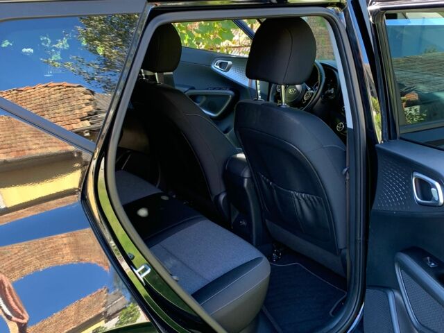 Чорний Кіа Soul, об'ємом двигуна 0 л та пробігом 79 тис. км за 18899 $, фото 21 на Automoto.ua