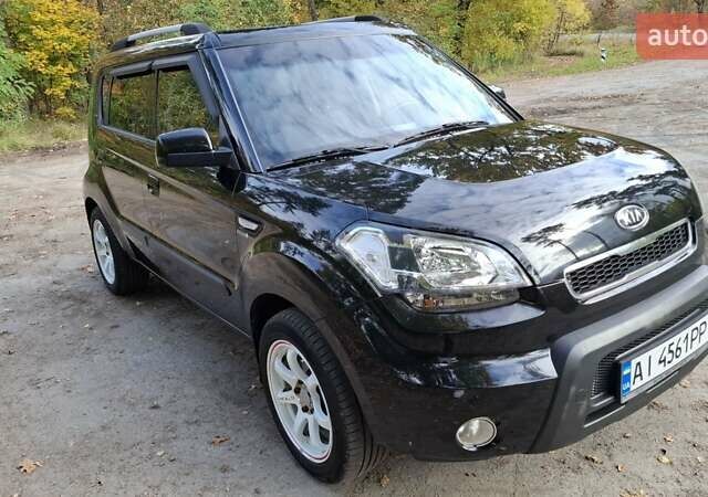 Черный Киа Soul, объемом двигателя 1.6 л и пробегом 190 тыс. км за 6600 $, фото 3 на Automoto.ua
