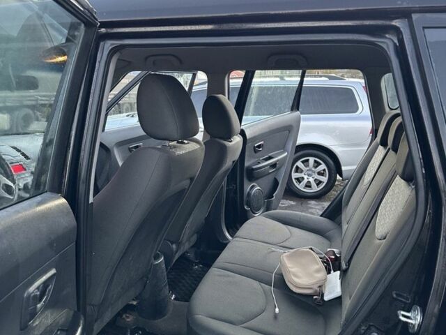 Черный Киа Soul, объемом двигателя 1.6 л и пробегом 271 тыс. км за 4700 $, фото 1 на Automoto.ua