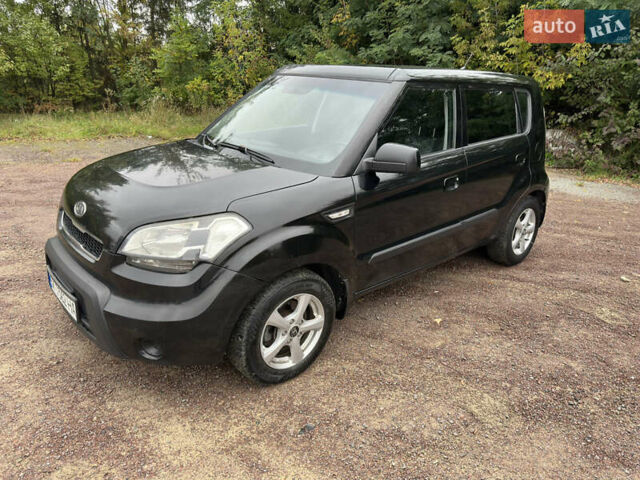 Чорний Кіа Soul, об'ємом двигуна 1.6 л та пробігом 243 тис. км за 5199 $, фото 1 на Automoto.ua