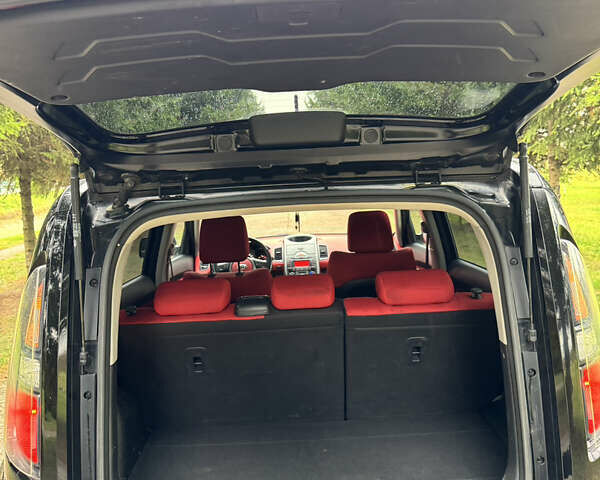 Черный Киа Soul, объемом двигателя 1.6 л и пробегом 290 тыс. км за 8100 $, фото 10 на Automoto.ua