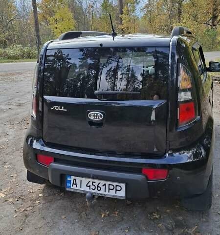 Черный Киа Soul, объемом двигателя 1.6 л и пробегом 190 тыс. км за 6600 $, фото 8 на Automoto.ua