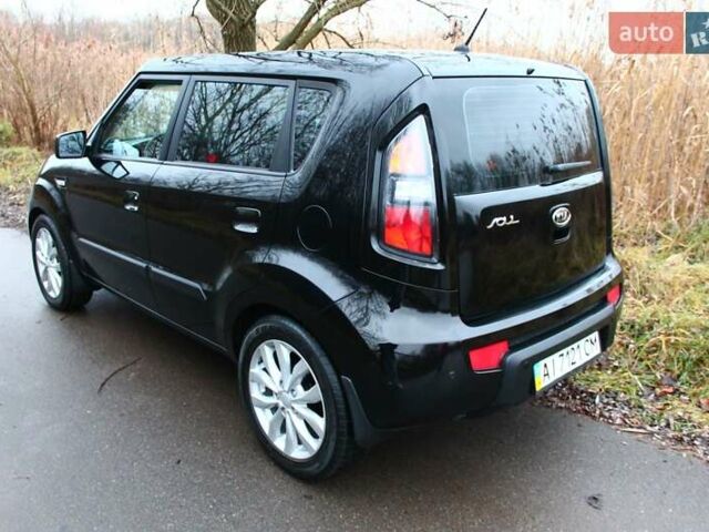 Черный Киа Soul, объемом двигателя 1.59 л и пробегом 217 тыс. км за 6444 $, фото 28 на Automoto.ua