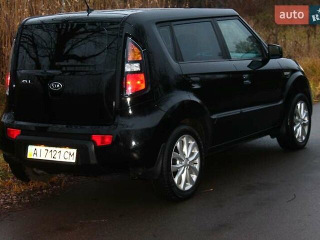 Черный Киа Soul, объемом двигателя 1.59 л и пробегом 217 тыс. км за 6444 $, фото 31 на Automoto.ua