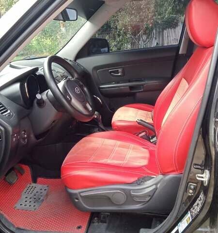 Черный Киа Soul, объемом двигателя 1.98 л и пробегом 168 тыс. км за 7200 $, фото 6 на Automoto.ua