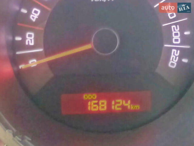 Черный Киа Soul, объемом двигателя 1.59 л и пробегом 168 тыс. км за 6000 $, фото 9 на Automoto.ua