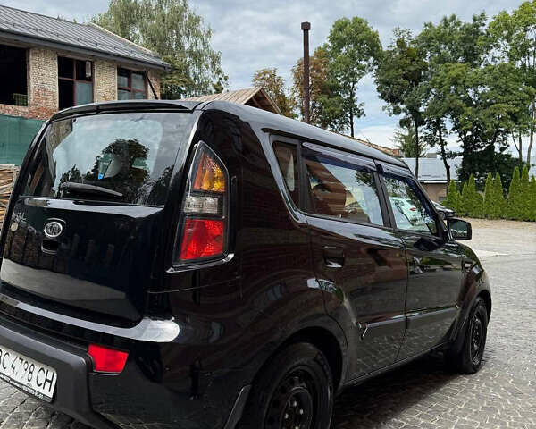 Чорний Кіа Soul, об'ємом двигуна 1.6 л та пробігом 353 тис. км за 6000 $, фото 6 на Automoto.ua