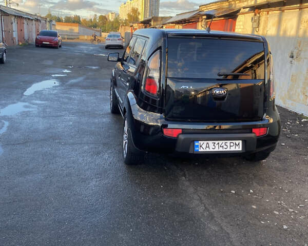 Черный Киа Soul, объемом двигателя 1.6 л и пробегом 124 тыс. км за 7200 $, фото 14 на Automoto.ua