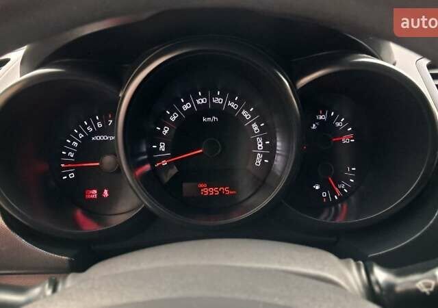 Черный Киа Soul, объемом двигателя 1.59 л и пробегом 199 тыс. км за 6500 $, фото 13 на Automoto.ua