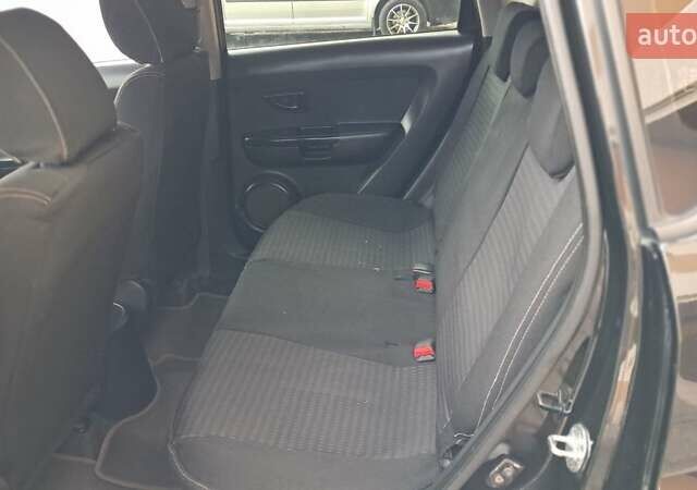 Черный Киа Soul, объемом двигателя 1.59 л и пробегом 199 тыс. км за 6500 $, фото 15 на Automoto.ua