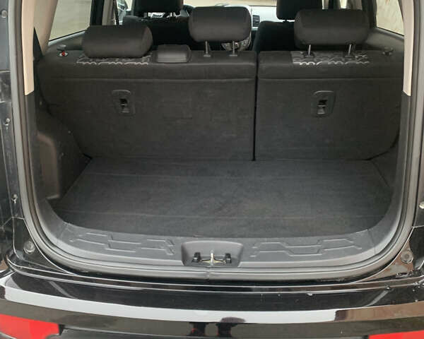 Черный Киа Soul, объемом двигателя 1.6 л и пробегом 255 тыс. км за 9200 $, фото 3 на Automoto.ua