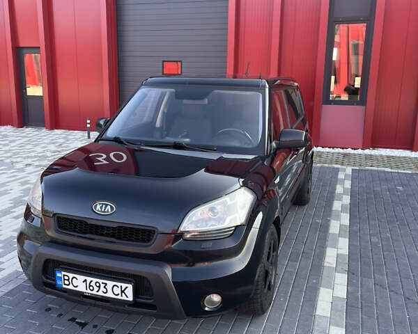 Черный Киа Soul, объемом двигателя 1.59 л и пробегом 213 тыс. км за 7500 $, фото 9 на Automoto.ua