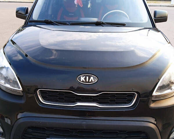 Черный Киа Soul, объемом двигателя 0 л и пробегом 173 тыс. км за 7000 $, фото 4 на Automoto.ua