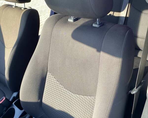 Черный Киа Soul, объемом двигателя 1.6 л и пробегом 215 тыс. км за 5950 $, фото 6 на Automoto.ua