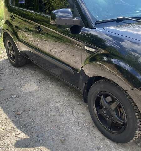 Черный Киа Soul, объемом двигателя 1.6 л и пробегом 233 тыс. км за 5999 $, фото 6 на Automoto.ua
