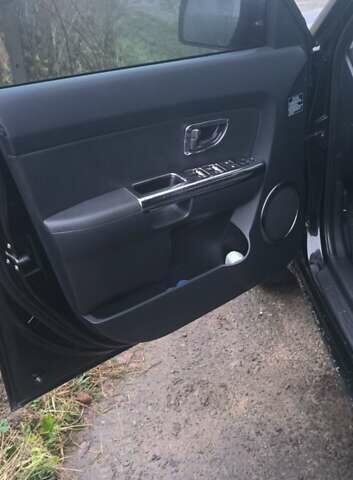 Черный Киа Soul, объемом двигателя 1.6 л и пробегом 305 тыс. км за 8700 $, фото 5 на Automoto.ua