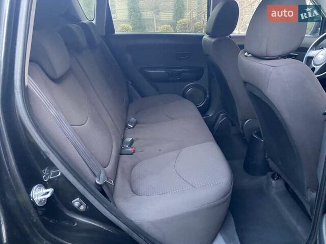 Чорний Кіа Soul, об'ємом двигуна 1.59 л та пробігом 199 тис. км за 6480 $, фото 23 на Automoto.ua