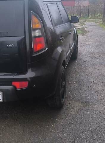 Черный Киа Soul, объемом двигателя 1.6 л и пробегом 305 тыс. км за 8700 $, фото 10 на Automoto.ua