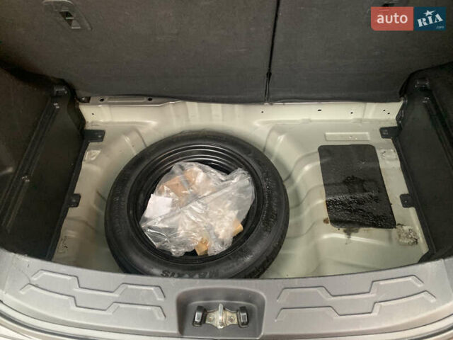 Черный Киа Soul, объемом двигателя 1.6 л и пробегом 255 тыс. км за 9200 $, фото 5 на Automoto.ua