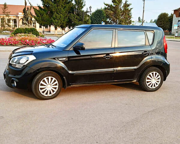 Черный Киа Soul, объемом двигателя 0 л и пробегом 173 тыс. км за 7000 $, фото 11 на Automoto.ua