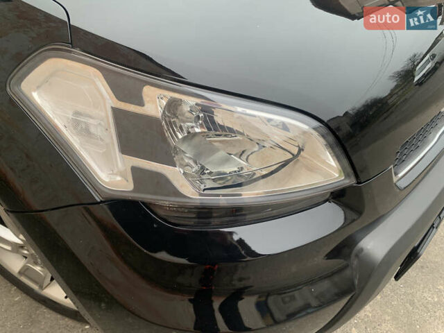 Черный Киа Soul, объемом двигателя 1.6 л и пробегом 255 тыс. км за 9200 $, фото 11 на Automoto.ua